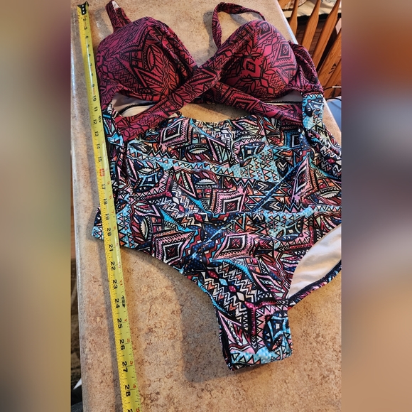 Swimsuits For All Cut Out Aztec Pattern Plus Size 22 NWT - Picture 4 of 13